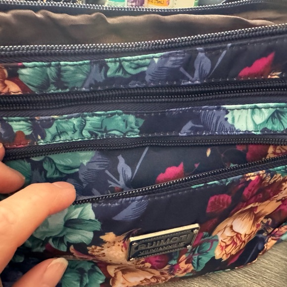 Floral crossbody - Picture 2 of 6